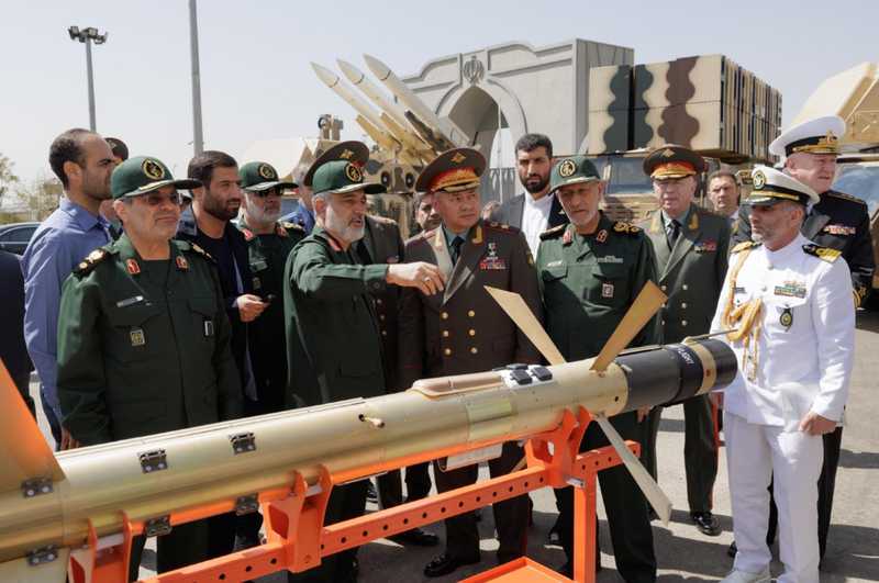  美军F-35紧急迫降；红外探测破解隐身迷思；低成本武器展现实战威力 新闻 美军F-35紧急迫降；红外探测破解隐身迷思；低成本武器展现实战威力 新闻 美军F-35紧急迫降；红外探测破解隐身迷思；低成本武器展现实战威力 新闻