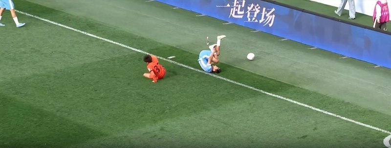  战术深度拆解：青岛海牛1-0河南的破咒密码与外援决定性作用 体育新闻