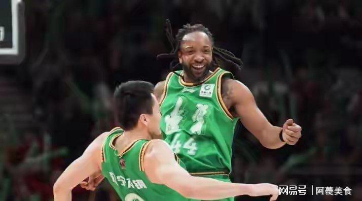  技术流拆解：辽宁112-103击败福建的数据密码与战术逻辑 体育新闻