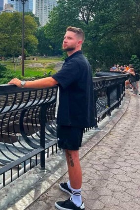  从刺青师到「America」：美国遣返制度如何成为乌克兰兵源的灰色通道 新闻