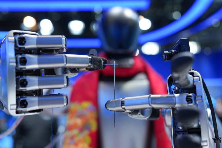  【深度拆解】从80万亿到高质量发展：服务业跃迁背后的四大驱动力 新闻