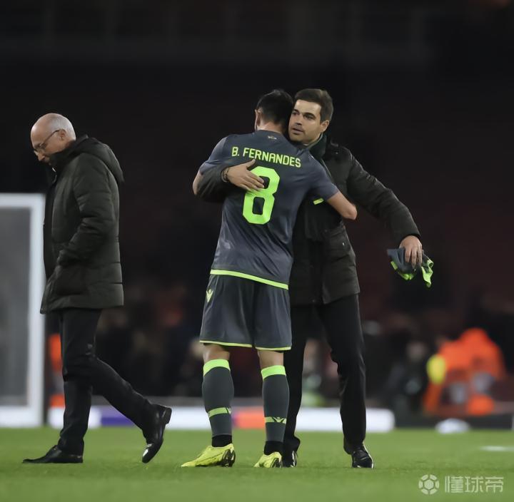 【深度观察】那场0-0背后藏着一个关于忠诚与等待的故事 体育新闻