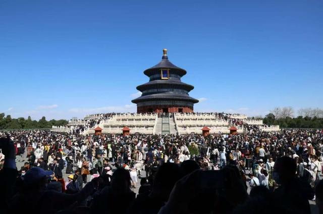 当我们谈论春天时，其实在寻找什么？一位普通游客的清明公园漫游记 文化旅游