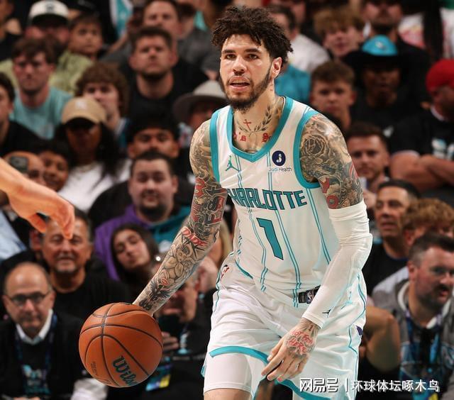  当绝杀成为心跳：那个让整个球馆屏息的夜晚 体育新闻