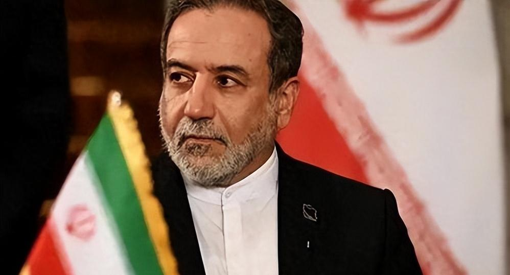  从能源咽喉到战略博弈：霍尔木兹海峡禁令的地缘技术密码 新闻